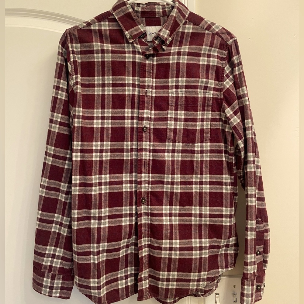 Burgundy Goodfellow long sleeve plaid button down (size small).